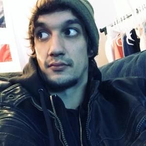 Meet your Posher, Adam